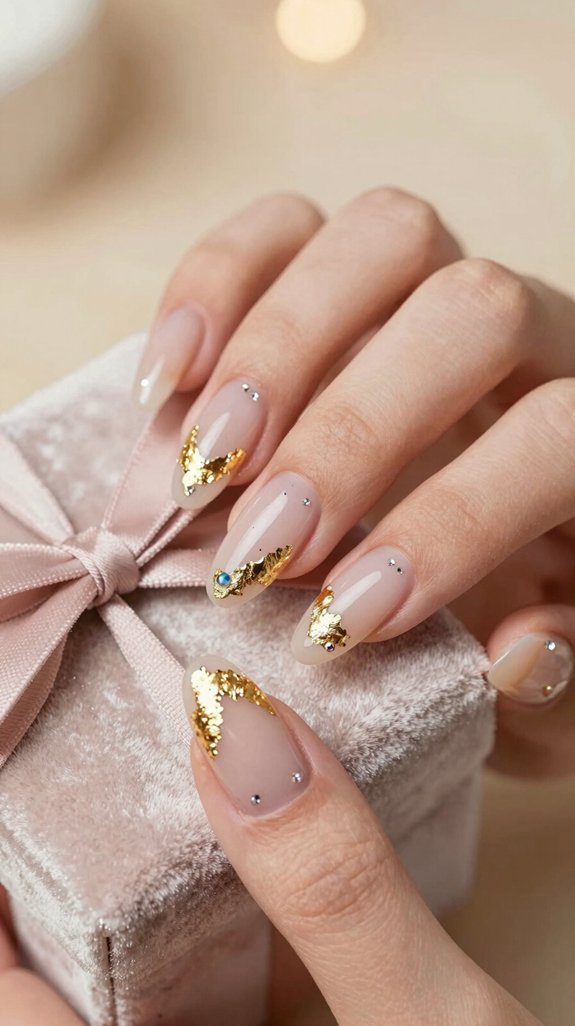 14 Birthday Nail Ideas That Are Fun, Glam, and Party-Ready 11 luxurious textured gold foil